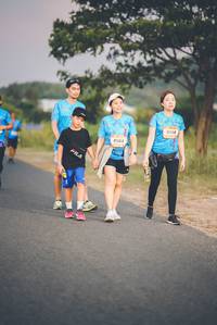 BIB: 8598, 8564
                            <button type="button" onclick="openModal(3331071)" class="btn btn-primary btn-sm float-right btn-popup" data-toggle="modal" data-target=".modal-high-quality">
                        <i class="fas fa-shopping-cart"></i> Add to Cart
                    </button>
                                            <button type="button" onclick="isThisMe(3331071, true)" class="btn btn-success btn-sm float-right btn-popup btn-isme hidden" data-toggle="tooltip" data-placement="bottom" title="นี่คือรูปของคุณใช่ไหม คลิกที่นี่เพื่อเอาเข้าอัลบั้ม">
                        <i class="fas fa-plus"></i> Add to album
                    </button>
                    <button type="button" onclick="isThisMe(3331071, false)" class="btn btn-warning btn-sm float-right btn-popup btn-isnotme hidden">
                        <i class="fas fa-ban"></i> Remove from album
                    </button>