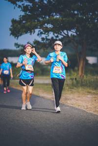 BIB: 9128, 9125
                            <button type="button" onclick="openModal(3332345)" class="btn btn-primary btn-sm float-right btn-popup" data-toggle="modal" data-target=".modal-high-quality">
                        <i class="fas fa-shopping-cart"></i> Add to Cart
                    </button>
                                            <button type="button" onclick="isThisMe(3332345, true)" class="btn btn-success btn-sm float-right btn-popup btn-isme hidden" data-toggle="tooltip" data-placement="bottom" title="นี่คือรูปของคุณใช่ไหม คลิกที่นี่เพื่อเอาเข้าอัลบั้ม">
                        <i class="fas fa-plus"></i> Add to album
                    </button>
                    <button type="button" onclick="isThisMe(3332345, false)" class="btn btn-warning btn-sm float-right btn-popup btn-isnotme hidden">
                        <i class="fas fa-ban"></i> Remove from album
                    </button>