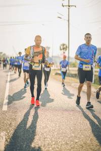 BIB: 950, 9519
                            <button type="button" onclick="openModal(3233049)" class="btn btn-primary btn-sm float-right btn-popup" data-toggle="modal" data-target=".modal-high-quality">
                        <i class="fas fa-shopping-cart"></i> Add to Cart
                    </button>
                                            <button type="button" onclick="isThisMe(3233049, true)" class="btn btn-success btn-sm float-right btn-popup btn-isme hidden" data-toggle="tooltip" data-placement="bottom" title="นี่คือรูปของคุณใช่ไหม คลิกที่นี่เพื่อเอาเข้าอัลบั้ม">
                        <i class="fas fa-plus"></i> Add to album
                    </button>
                    <button type="button" onclick="isThisMe(3233049, false)" class="btn btn-warning btn-sm float-right btn-popup btn-isnotme hidden">
                        <i class="fas fa-ban"></i> Remove from album
                    </button>