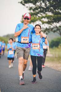 BIB: 8628, 8642
                            <button type="button" onclick="openModal(3324850)" class="btn btn-primary btn-sm float-right btn-popup" data-toggle="modal" data-target=".modal-high-quality">
                        <i class="fas fa-shopping-cart"></i> Add to Cart
                    </button>
                                            <button type="button" onclick="isThisMe(3324850, true)" class="btn btn-success btn-sm float-right btn-popup btn-isme hidden" data-toggle="tooltip" data-placement="bottom" title="นี่คือรูปของคุณใช่ไหม คลิกที่นี่เพื่อเอาเข้าอัลบั้ม">
                        <i class="fas fa-plus"></i> Add to album
                    </button>
                    <button type="button" onclick="isThisMe(3324850, false)" class="btn btn-warning btn-sm float-right btn-popup btn-isnotme hidden">
                        <i class="fas fa-ban"></i> Remove from album
                    </button>