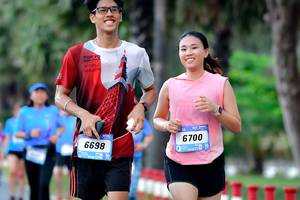 BIB: 6698, 6700
                            <button type="button" onclick="openModal(3383871)" class="btn btn-primary btn-sm float-right btn-popup" data-toggle="modal" data-target=".modal-high-quality">
                        <i class="fas fa-shopping-cart"></i> Add to Cart
                    </button>
                                            <button type="button" onclick="isThisMe(3383871, true)" class="btn btn-success btn-sm float-right btn-popup btn-isme hidden" data-toggle="tooltip" data-placement="bottom" title="นี่คือรูปของคุณใช่ไหม คลิกที่นี่เพื่อเอาเข้าอัลบั้ม">
                        <i class="fas fa-plus"></i> Add to album
                    </button>
                    <button type="button" onclick="isThisMe(3383871, false)" class="btn btn-warning btn-sm float-right btn-popup btn-isnotme hidden">
                        <i class="fas fa-ban"></i> Remove from album
                    </button>