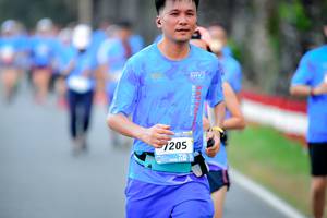 BIB: 205
                            <button type="button" onclick="openModal(3383807)" class="btn btn-primary btn-sm float-right btn-popup" data-toggle="modal" data-target=".modal-high-quality">
                        <i class="fas fa-shopping-cart"></i> Add to Cart
                    </button>
                                            <button type="button" onclick="isThisMe(3383807, true)" class="btn btn-success btn-sm float-right btn-popup btn-isme hidden" data-toggle="tooltip" data-placement="bottom" title="นี่คือรูปของคุณใช่ไหม คลิกที่นี่เพื่อเอาเข้าอัลบั้ม">
                        <i class="fas fa-plus"></i> Add to album
                    </button>
                    <button type="button" onclick="isThisMe(3383807, false)" class="btn btn-warning btn-sm float-right btn-popup btn-isnotme hidden">
                        <i class="fas fa-ban"></i> Remove from album
                    </button>