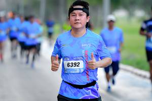 BIB: 6392
                            <button type="button" onclick="openModal(3383478)" class="btn btn-primary btn-sm float-right btn-popup" data-toggle="modal" data-target=".modal-high-quality">
                        <i class="fas fa-shopping-cart"></i> Add to Cart
                    </button>
                                            <button type="button" onclick="isThisMe(3383478, true)" class="btn btn-success btn-sm float-right btn-popup btn-isme hidden" data-toggle="tooltip" data-placement="bottom" title="นี่คือรูปของคุณใช่ไหม คลิกที่นี่เพื่อเอาเข้าอัลบั้ม">
                        <i class="fas fa-plus"></i> Add to album
                    </button>
                    <button type="button" onclick="isThisMe(3383478, false)" class="btn btn-warning btn-sm float-right btn-popup btn-isnotme hidden">
                        <i class="fas fa-ban"></i> Remove from album
                    </button>
