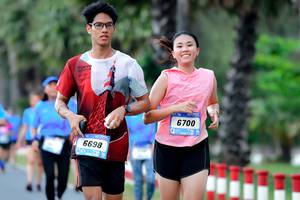 BIB: 6700, 6698
                            <button type="button" onclick="openModal(3383862)" class="btn btn-primary btn-sm float-right btn-popup" data-toggle="modal" data-target=".modal-high-quality">
                        <i class="fas fa-shopping-cart"></i> Add to Cart
                    </button>
                                            <button type="button" onclick="isThisMe(3383862, true)" class="btn btn-success btn-sm float-right btn-popup btn-isme hidden" data-toggle="tooltip" data-placement="bottom" title="นี่คือรูปของคุณใช่ไหม คลิกที่นี่เพื่อเอาเข้าอัลบั้ม">
                        <i class="fas fa-plus"></i> Add to album
                    </button>
                    <button type="button" onclick="isThisMe(3383862, false)" class="btn btn-warning btn-sm float-right btn-popup btn-isnotme hidden">
                        <i class="fas fa-ban"></i> Remove from album
                    </button>