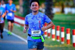 BIB: 6207
                            <button type="button" onclick="openModal(3403660)" class="btn btn-primary btn-sm float-right btn-popup" data-toggle="modal" data-target=".modal-high-quality">
                        <i class="fas fa-shopping-cart"></i> Add to Cart
                    </button>
                                            <button type="button" onclick="isThisMe(3403660, true)" class="btn btn-success btn-sm float-right btn-popup btn-isme hidden" data-toggle="tooltip" data-placement="bottom" title="นี่คือรูปของคุณใช่ไหม คลิกที่นี่เพื่อเอาเข้าอัลบั้ม">
                        <i class="fas fa-plus"></i> Add to album
                    </button>
                    <button type="button" onclick="isThisMe(3403660, false)" class="btn btn-warning btn-sm float-right btn-popup btn-isnotme hidden">
                        <i class="fas fa-ban"></i> Remove from album
                    </button>