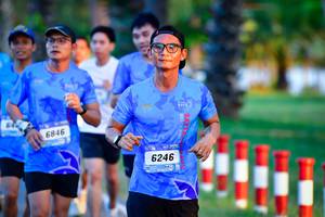 BIB: 6846, 6246
                            <button type="button" onclick="openModal(3403674)" class="btn btn-primary btn-sm float-right btn-popup" data-toggle="modal" data-target=".modal-high-quality">
                        <i class="fas fa-shopping-cart"></i> Add to Cart
                    </button>
                                            <button type="button" onclick="isThisMe(3403674, true)" class="btn btn-success btn-sm float-right btn-popup btn-isme hidden" data-toggle="tooltip" data-placement="bottom" title="นี่คือรูปของคุณใช่ไหม คลิกที่นี่เพื่อเอาเข้าอัลบั้ม">
                        <i class="fas fa-plus"></i> Add to album
                    </button>
                    <button type="button" onclick="isThisMe(3403674, false)" class="btn btn-warning btn-sm float-right btn-popup btn-isnotme hidden">
                        <i class="fas fa-ban"></i> Remove from album
                    </button>