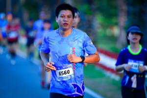 BIB: 6560
                            <button type="button" onclick="openModal(3403573)" class="btn btn-primary btn-sm float-right btn-popup" data-toggle="modal" data-target=".modal-high-quality">
                        <i class="fas fa-shopping-cart"></i> Add to Cart
                    </button>
                                            <button type="button" onclick="isThisMe(3403573, true)" class="btn btn-success btn-sm float-right btn-popup btn-isme hidden" data-toggle="tooltip" data-placement="bottom" title="นี่คือรูปของคุณใช่ไหม คลิกที่นี่เพื่อเอาเข้าอัลบั้ม">
                        <i class="fas fa-plus"></i> Add to album
                    </button>
                    <button type="button" onclick="isThisMe(3403573, false)" class="btn btn-warning btn-sm float-right btn-popup btn-isnotme hidden">
                        <i class="fas fa-ban"></i> Remove from album
                    </button>