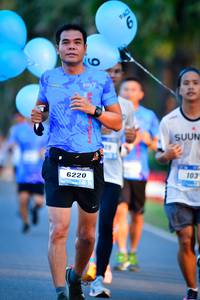 BIB: 6220, 103
                            <button type="button" onclick="openModal(3403428)" class="btn btn-primary btn-sm float-right btn-popup" data-toggle="modal" data-target=".modal-high-quality">
                        <i class="fas fa-shopping-cart"></i> Add to Cart
                    </button>
                                            <button type="button" onclick="isThisMe(3403428, true)" class="btn btn-success btn-sm float-right btn-popup btn-isme hidden" data-toggle="tooltip" data-placement="bottom" title="นี่คือรูปของคุณใช่ไหม คลิกที่นี่เพื่อเอาเข้าอัลบั้ม">
                        <i class="fas fa-plus"></i> Add to album
                    </button>
                    <button type="button" onclick="isThisMe(3403428, false)" class="btn btn-warning btn-sm float-right btn-popup btn-isnotme hidden">
                        <i class="fas fa-ban"></i> Remove from album
                    </button>