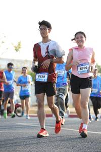 BIB: 6700, 022, 6698
                            <button type="button" onclick="openModal(3140891)" class="btn btn-primary btn-sm float-right btn-popup" data-toggle="modal" data-target=".modal-high-quality">
                        <i class="fas fa-shopping-cart"></i> Add to Cart
                    </button>
                                            <button type="button" onclick="isThisMe(3140891, true)" class="btn btn-success btn-sm float-right btn-popup btn-isme hidden" data-toggle="tooltip" data-placement="bottom" title="นี่คือรูปของคุณใช่ไหม คลิกที่นี่เพื่อเอาเข้าอัลบั้ม">
                        <i class="fas fa-plus"></i> Add to album
                    </button>
                    <button type="button" onclick="isThisMe(3140891, false)" class="btn btn-warning btn-sm float-right btn-popup btn-isnotme hidden">
                        <i class="fas fa-ban"></i> Remove from album
                    </button>