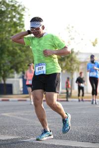 BIB: 037
                            <button type="button" onclick="openModal(3141055)" class="btn btn-primary btn-sm float-right btn-popup" data-toggle="modal" data-target=".modal-high-quality">
                        <i class="fas fa-shopping-cart"></i> Add to Cart
                    </button>
                                            <button type="button" onclick="isThisMe(3141055, true)" class="btn btn-success btn-sm float-right btn-popup btn-isme hidden" data-toggle="tooltip" data-placement="bottom" title="นี่คือรูปของคุณใช่ไหม คลิกที่นี่เพื่อเอาเข้าอัลบั้ม">
                        <i class="fas fa-plus"></i> Add to album
                    </button>
                    <button type="button" onclick="isThisMe(3141055, false)" class="btn btn-warning btn-sm float-right btn-popup btn-isnotme hidden">
                        <i class="fas fa-ban"></i> Remove from album
                    </button>