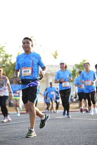 BIB: 9893
                            <button type="button" onclick="openModal(3141978)" class="btn btn-primary btn-sm float-right btn-popup" data-toggle="modal" data-target=".modal-high-quality">
                        <i class="fas fa-shopping-cart"></i> Add to Cart
                    </button>
                                            <button type="button" onclick="isThisMe(3141978, true)" class="btn btn-success btn-sm float-right btn-popup btn-isme hidden" data-toggle="tooltip" data-placement="bottom" title="นี่คือรูปของคุณใช่ไหม คลิกที่นี่เพื่อเอาเข้าอัลบั้ม">
                        <i class="fas fa-plus"></i> Add to album
                    </button>
                    <button type="button" onclick="isThisMe(3141978, false)" class="btn btn-warning btn-sm float-right btn-popup btn-isnotme hidden">
                        <i class="fas fa-ban"></i> Remove from album
                    </button>