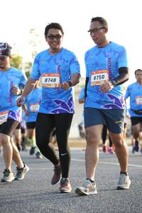 BIB: 8748, 8750, 825
                            <button type="button" onclick="openModal(3142011)" class="btn btn-primary btn-sm float-right btn-popup" data-toggle="modal" data-target=".modal-high-quality">
                        <i class="fas fa-shopping-cart"></i> Add to Cart
                    </button>
                                            <button type="button" onclick="isThisMe(3142011, true)" class="btn btn-success btn-sm float-right btn-popup btn-isme hidden" data-toggle="tooltip" data-placement="bottom" title="นี่คือรูปของคุณใช่ไหม คลิกที่นี่เพื่อเอาเข้าอัลบั้ม">
                        <i class="fas fa-plus"></i> Add to album
                    </button>
                    <button type="button" onclick="isThisMe(3142011, false)" class="btn btn-warning btn-sm float-right btn-popup btn-isnotme hidden">
                        <i class="fas fa-ban"></i> Remove from album
                    </button>