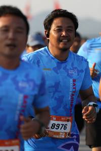 BIB: 8976
                            <button type="button" onclick="openModal(3154093)" class="btn btn-primary btn-sm float-right btn-popup" data-toggle="modal" data-target=".modal-high-quality">
                        <i class="fas fa-shopping-cart"></i> Add to Cart
                    </button>
                                            <button type="button" onclick="isThisMe(3154093, true)" class="btn btn-success btn-sm float-right btn-popup btn-isme hidden" data-toggle="tooltip" data-placement="bottom" title="นี่คือรูปของคุณใช่ไหม คลิกที่นี่เพื่อเอาเข้าอัลบั้ม">
                        <i class="fas fa-plus"></i> Add to album
                    </button>
                    <button type="button" onclick="isThisMe(3154093, false)" class="btn btn-warning btn-sm float-right btn-popup btn-isnotme hidden">
                        <i class="fas fa-ban"></i> Remove from album
                    </button>