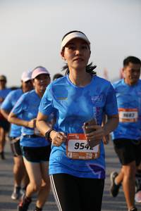 BIB: 954
                            <button type="button" onclick="openModal(3153954)" class="btn btn-primary btn-sm float-right btn-popup" data-toggle="modal" data-target=".modal-high-quality">
                        <i class="fas fa-shopping-cart"></i> Add to Cart
                    </button>
                                            <button type="button" onclick="isThisMe(3153954, true)" class="btn btn-success btn-sm float-right btn-popup btn-isme hidden" data-toggle="tooltip" data-placement="bottom" title="นี่คือรูปของคุณใช่ไหม คลิกที่นี่เพื่อเอาเข้าอัลบั้ม">
                        <i class="fas fa-plus"></i> Add to album
                    </button>
                    <button type="button" onclick="isThisMe(3153954, false)" class="btn btn-warning btn-sm float-right btn-popup btn-isnotme hidden">
                        <i class="fas fa-ban"></i> Remove from album
                    </button>