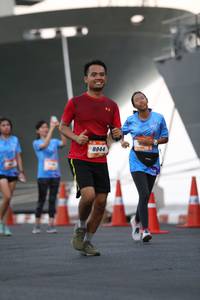 BIB: 8044
                            <button type="button" onclick="openModal(3156530)" class="btn btn-primary btn-sm float-right btn-popup" data-toggle="modal" data-target=".modal-high-quality">
                        <i class="fas fa-shopping-cart"></i> Add to Cart
                    </button>
                                            <button type="button" onclick="isThisMe(3156530, true)" class="btn btn-success btn-sm float-right btn-popup btn-isme hidden" data-toggle="tooltip" data-placement="bottom" title="นี่คือรูปของคุณใช่ไหม คลิกที่นี่เพื่อเอาเข้าอัลบั้ม">
                        <i class="fas fa-plus"></i> Add to album
                    </button>
                    <button type="button" onclick="isThisMe(3156530, false)" class="btn btn-warning btn-sm float-right btn-popup btn-isnotme hidden">
                        <i class="fas fa-ban"></i> Remove from album
                    </button>