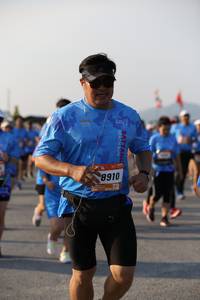 BIB: 8910
                            <button type="button" onclick="openModal(3153870)" class="btn btn-primary btn-sm float-right btn-popup" data-toggle="modal" data-target=".modal-high-quality">
                        <i class="fas fa-shopping-cart"></i> Add to Cart
                    </button>
                                            <button type="button" onclick="isThisMe(3153870, true)" class="btn btn-success btn-sm float-right btn-popup btn-isme hidden" data-toggle="tooltip" data-placement="bottom" title="นี่คือรูปของคุณใช่ไหม คลิกที่นี่เพื่อเอาเข้าอัลบั้ม">
                        <i class="fas fa-plus"></i> Add to album
                    </button>
                    <button type="button" onclick="isThisMe(3153870, false)" class="btn btn-warning btn-sm float-right btn-popup btn-isnotme hidden">
                        <i class="fas fa-ban"></i> Remove from album
                    </button>