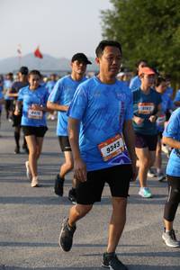 BIB: 3183, 9343
                            <button type="button" onclick="openModal(3154230)" class="btn btn-primary btn-sm float-right btn-popup" data-toggle="modal" data-target=".modal-high-quality">
                        <i class="fas fa-shopping-cart"></i> Add to Cart
                    </button>
                                            <button type="button" onclick="isThisMe(3154230, true)" class="btn btn-success btn-sm float-right btn-popup btn-isme hidden" data-toggle="tooltip" data-placement="bottom" title="นี่คือรูปของคุณใช่ไหม คลิกที่นี่เพื่อเอาเข้าอัลบั้ม">
                        <i class="fas fa-plus"></i> Add to album
                    </button>
                    <button type="button" onclick="isThisMe(3154230, false)" class="btn btn-warning btn-sm float-right btn-popup btn-isnotme hidden">
                        <i class="fas fa-ban"></i> Remove from album
                    </button>