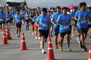 BIB: 672, 6106, 6104
                            <button type="button" onclick="openModal(3153318)" class="btn btn-primary btn-sm float-right btn-popup" data-toggle="modal" data-target=".modal-high-quality">
                        <i class="fas fa-shopping-cart"></i> Add to Cart
                    </button>
                                            <button type="button" onclick="isThisMe(3153318, true)" class="btn btn-success btn-sm float-right btn-popup btn-isme hidden" data-toggle="tooltip" data-placement="bottom" title="นี่คือรูปของคุณใช่ไหม คลิกที่นี่เพื่อเอาเข้าอัลบั้ม">
                        <i class="fas fa-plus"></i> Add to album
                    </button>
                    <button type="button" onclick="isThisMe(3153318, false)" class="btn btn-warning btn-sm float-right btn-popup btn-isnotme hidden">
                        <i class="fas fa-ban"></i> Remove from album
                    </button>