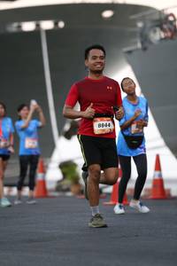 BIB: 8044
                            <button type="button" onclick="openModal(3156547)" class="btn btn-primary btn-sm float-right btn-popup" data-toggle="modal" data-target=".modal-high-quality">
                        <i class="fas fa-shopping-cart"></i> Add to Cart
                    </button>
                                            <button type="button" onclick="isThisMe(3156547, true)" class="btn btn-success btn-sm float-right btn-popup btn-isme hidden" data-toggle="tooltip" data-placement="bottom" title="นี่คือรูปของคุณใช่ไหม คลิกที่นี่เพื่อเอาเข้าอัลบั้ม">
                        <i class="fas fa-plus"></i> Add to album
                    </button>
                    <button type="button" onclick="isThisMe(3156547, false)" class="btn btn-warning btn-sm float-right btn-popup btn-isnotme hidden">
                        <i class="fas fa-ban"></i> Remove from album
                    </button>