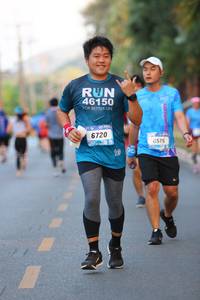 BIB: 46150, 6720, 6515
                            <button type="button" onclick="openModal(3139979)" class="btn btn-primary btn-sm float-right btn-popup" data-toggle="modal" data-target=".modal-high-quality">
                        <i class="fas fa-shopping-cart"></i> Add to Cart
                    </button>
                                            <button type="button" onclick="isThisMe(3139979, true)" class="btn btn-success btn-sm float-right btn-popup btn-isme hidden" data-toggle="tooltip" data-placement="bottom" title="นี่คือรูปของคุณใช่ไหม คลิกที่นี่เพื่อเอาเข้าอัลบั้ม">
                        <i class="fas fa-plus"></i> Add to album
                    </button>
                    <button type="button" onclick="isThisMe(3139979, false)" class="btn btn-warning btn-sm float-right btn-popup btn-isnotme hidden">
                        <i class="fas fa-ban"></i> Remove from album
                    </button>