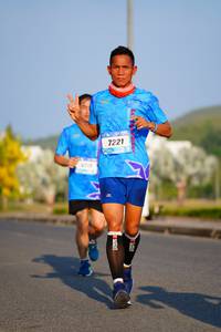 BIB: 7221
                            <button type="button" onclick="openModal(3179156)" class="btn btn-primary btn-sm float-right btn-popup" data-toggle="modal" data-target=".modal-high-quality">
                        <i class="fas fa-shopping-cart"></i> Add to Cart
                    </button>
                                            <button type="button" onclick="isThisMe(3179156, true)" class="btn btn-success btn-sm float-right btn-popup btn-isme hidden" data-toggle="tooltip" data-placement="bottom" title="นี่คือรูปของคุณใช่ไหม คลิกที่นี่เพื่อเอาเข้าอัลบั้ม">
                        <i class="fas fa-plus"></i> Add to album
                    </button>
                    <button type="button" onclick="isThisMe(3179156, false)" class="btn btn-warning btn-sm float-right btn-popup btn-isnotme hidden">
                        <i class="fas fa-ban"></i> Remove from album
                    </button>