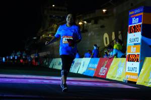 BIB: 1536, 964
                            <button type="button" onclick="openModal(3392827)" class="btn btn-primary btn-sm float-right btn-popup" data-toggle="modal" data-target=".modal-high-quality">
                        <i class="fas fa-shopping-cart"></i> Add to Cart
                    </button>
                                            <button type="button" onclick="isThisMe(3392827, true)" class="btn btn-success btn-sm float-right btn-popup btn-isme hidden" data-toggle="tooltip" data-placement="bottom" title="นี่คือรูปของคุณใช่ไหม คลิกที่นี่เพื่อเอาเข้าอัลบั้ม">
                        <i class="fas fa-plus"></i> Add to album
                    </button>
                    <button type="button" onclick="isThisMe(3392827, false)" class="btn btn-warning btn-sm float-right btn-popup btn-isnotme hidden">
                        <i class="fas fa-ban"></i> Remove from album
                    </button>