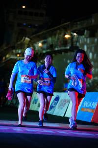 BIB: 943
                            <button type="button" onclick="openModal(3393681)" class="btn btn-primary btn-sm float-right btn-popup" data-toggle="modal" data-target=".modal-high-quality">
                        <i class="fas fa-shopping-cart"></i> Add to Cart
                    </button>
                                            <button type="button" onclick="isThisMe(3393681, true)" class="btn btn-success btn-sm float-right btn-popup btn-isme hidden" data-toggle="tooltip" data-placement="bottom" title="นี่คือรูปของคุณใช่ไหม คลิกที่นี่เพื่อเอาเข้าอัลบั้ม">
                        <i class="fas fa-plus"></i> Add to album
                    </button>
                    <button type="button" onclick="isThisMe(3393681, false)" class="btn btn-warning btn-sm float-right btn-popup btn-isnotme hidden">
                        <i class="fas fa-ban"></i> Remove from album
                    </button>