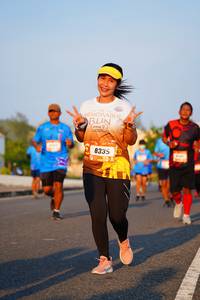 BIB: 8335
                            <button type="button" onclick="openModal(3380725)" class="btn btn-primary btn-sm float-right btn-popup" data-toggle="modal" data-target=".modal-high-quality">
                        <i class="fas fa-shopping-cart"></i> Add to Cart
                    </button>
                                            <button type="button" onclick="isThisMe(3380725, true)" class="btn btn-success btn-sm float-right btn-popup btn-isme hidden" data-toggle="tooltip" data-placement="bottom" title="นี่คือรูปของคุณใช่ไหม คลิกที่นี่เพื่อเอาเข้าอัลบั้ม">
                        <i class="fas fa-plus"></i> Add to album
                    </button>
                    <button type="button" onclick="isThisMe(3380725, false)" class="btn btn-warning btn-sm float-right btn-popup btn-isnotme hidden">
                        <i class="fas fa-ban"></i> Remove from album
                    </button>