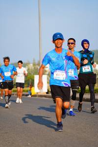 BIB: 6486, 883, 6077
                            <button type="button" onclick="openModal(3245103)" class="btn btn-primary btn-sm float-right btn-popup" data-toggle="modal" data-target=".modal-high-quality">
                        <i class="fas fa-shopping-cart"></i> Add to Cart
                    </button>
                                            <button type="button" onclick="isThisMe(3245103, true)" class="btn btn-success btn-sm float-right btn-popup btn-isme hidden" data-toggle="tooltip" data-placement="bottom" title="นี่คือรูปของคุณใช่ไหม คลิกที่นี่เพื่อเอาเข้าอัลบั้ม">
                        <i class="fas fa-plus"></i> Add to album
                    </button>
                    <button type="button" onclick="isThisMe(3245103, false)" class="btn btn-warning btn-sm float-right btn-popup btn-isnotme hidden">
                        <i class="fas fa-ban"></i> Remove from album
                    </button>