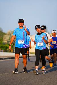 BIB: 6215, 6214
                            <button type="button" onclick="openModal(3378947)" class="btn btn-primary btn-sm float-right btn-popup" data-toggle="modal" data-target=".modal-high-quality">
                        <i class="fas fa-shopping-cart"></i> Add to Cart
                    </button>
                                            <button type="button" onclick="isThisMe(3378947, true)" class="btn btn-success btn-sm float-right btn-popup btn-isme hidden" data-toggle="tooltip" data-placement="bottom" title="นี่คือรูปของคุณใช่ไหม คลิกที่นี่เพื่อเอาเข้าอัลบั้ม">
                        <i class="fas fa-plus"></i> Add to album
                    </button>
                    <button type="button" onclick="isThisMe(3378947, false)" class="btn btn-warning btn-sm float-right btn-popup btn-isnotme hidden">
                        <i class="fas fa-ban"></i> Remove from album
                    </button>