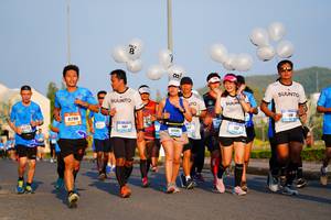 BIB: 8299
                            <button type="button" onclick="openModal(3377646)" class="btn btn-primary btn-sm float-right btn-popup" data-toggle="modal" data-target=".modal-high-quality">
                        <i class="fas fa-shopping-cart"></i> Add to Cart
                    </button>
                                            <button type="button" onclick="isThisMe(3377646, true)" class="btn btn-success btn-sm float-right btn-popup btn-isme hidden" data-toggle="tooltip" data-placement="bottom" title="นี่คือรูปของคุณใช่ไหม คลิกที่นี่เพื่อเอาเข้าอัลบั้ม">
                        <i class="fas fa-plus"></i> Add to album
                    </button>
                    <button type="button" onclick="isThisMe(3377646, false)" class="btn btn-warning btn-sm float-right btn-popup btn-isnotme hidden">
                        <i class="fas fa-ban"></i> Remove from album
                    </button>