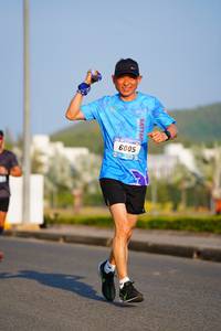 BIB: 6005
                            <button type="button" onclick="openModal(3196098)" class="btn btn-primary btn-sm float-right btn-popup" data-toggle="modal" data-target=".modal-high-quality">
                        <i class="fas fa-shopping-cart"></i> Add to Cart
                    </button>
                                            <button type="button" onclick="isThisMe(3196098, true)" class="btn btn-success btn-sm float-right btn-popup btn-isme hidden" data-toggle="tooltip" data-placement="bottom" title="นี่คือรูปของคุณใช่ไหม คลิกที่นี่เพื่อเอาเข้าอัลบั้ม">
                        <i class="fas fa-plus"></i> Add to album
                    </button>
                    <button type="button" onclick="isThisMe(3196098, false)" class="btn btn-warning btn-sm float-right btn-popup btn-isnotme hidden">
                        <i class="fas fa-ban"></i> Remove from album
                    </button>