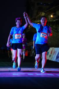 BIB: 8909, 8908
                            <button type="button" onclick="openModal(3390512)" class="btn btn-primary btn-sm float-right btn-popup" data-toggle="modal" data-target=".modal-high-quality">
                        <i class="fas fa-shopping-cart"></i> Add to Cart
                    </button>
                                            <button type="button" onclick="isThisMe(3390512, true)" class="btn btn-success btn-sm float-right btn-popup btn-isme hidden" data-toggle="tooltip" data-placement="bottom" title="นี่คือรูปของคุณใช่ไหม คลิกที่นี่เพื่อเอาเข้าอัลบั้ม">
                        <i class="fas fa-plus"></i> Add to album
                    </button>
                    <button type="button" onclick="isThisMe(3390512, false)" class="btn btn-warning btn-sm float-right btn-popup btn-isnotme hidden">
                        <i class="fas fa-ban"></i> Remove from album
                    </button>