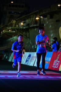 BIB: 9235
                            <button type="button" onclick="openModal(3390722)" class="btn btn-primary btn-sm float-right btn-popup" data-toggle="modal" data-target=".modal-high-quality">
                        <i class="fas fa-shopping-cart"></i> Add to Cart
                    </button>
                                            <button type="button" onclick="isThisMe(3390722, true)" class="btn btn-success btn-sm float-right btn-popup btn-isme hidden" data-toggle="tooltip" data-placement="bottom" title="นี่คือรูปของคุณใช่ไหม คลิกที่นี่เพื่อเอาเข้าอัลบั้ม">
                        <i class="fas fa-plus"></i> Add to album
                    </button>
                    <button type="button" onclick="isThisMe(3390722, false)" class="btn btn-warning btn-sm float-right btn-popup btn-isnotme hidden">
                        <i class="fas fa-ban"></i> Remove from album
                    </button>