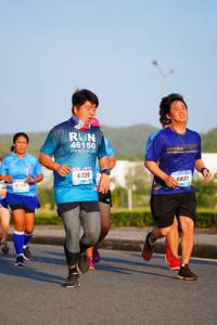 BIB: 46150, 6720, 6831
                            <button type="button" onclick="openModal(3257430)" class="btn btn-primary btn-sm float-right btn-popup" data-toggle="modal" data-target=".modal-high-quality">
                        <i class="fas fa-shopping-cart"></i> Add to Cart
                    </button>
                                            <button type="button" onclick="isThisMe(3257430, true)" class="btn btn-success btn-sm float-right btn-popup btn-isme hidden" data-toggle="tooltip" data-placement="bottom" title="นี่คือรูปของคุณใช่ไหม คลิกที่นี่เพื่อเอาเข้าอัลบั้ม">
                        <i class="fas fa-plus"></i> Add to album
                    </button>
                    <button type="button" onclick="isThisMe(3257430, false)" class="btn btn-warning btn-sm float-right btn-popup btn-isnotme hidden">
                        <i class="fas fa-ban"></i> Remove from album
                    </button>