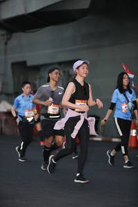 BIB: 907
                            <button type="button" onclick="openModal(3277301)" class="btn btn-primary btn-sm float-right btn-popup" data-toggle="modal" data-target=".modal-high-quality">
                        <i class="fas fa-shopping-cart"></i> Add to Cart
                    </button>
                                            <button type="button" onclick="isThisMe(3277301, true)" class="btn btn-success btn-sm float-right btn-popup btn-isme hidden" data-toggle="tooltip" data-placement="bottom" title="นี่คือรูปของคุณใช่ไหม คลิกที่นี่เพื่อเอาเข้าอัลบั้ม">
                        <i class="fas fa-plus"></i> Add to album
                    </button>
                    <button type="button" onclick="isThisMe(3277301, false)" class="btn btn-warning btn-sm float-right btn-popup btn-isnotme hidden">
                        <i class="fas fa-ban"></i> Remove from album
                    </button>