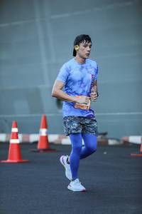 BIB: 8072
                            <button type="button" onclick="openModal(3341583)" class="btn btn-primary btn-sm float-right btn-popup" data-toggle="modal" data-target=".modal-high-quality">
                        <i class="fas fa-shopping-cart"></i> Add to Cart
                    </button>
                                            <button type="button" onclick="isThisMe(3341583, true)" class="btn btn-success btn-sm float-right btn-popup btn-isme hidden" data-toggle="tooltip" data-placement="bottom" title="นี่คือรูปของคุณใช่ไหม คลิกที่นี่เพื่อเอาเข้าอัลบั้ม">
                        <i class="fas fa-plus"></i> Add to album
                    </button>
                    <button type="button" onclick="isThisMe(3341583, false)" class="btn btn-warning btn-sm float-right btn-popup btn-isnotme hidden">
                        <i class="fas fa-ban"></i> Remove from album
                    </button>