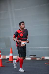 BIB: 9585
                            <button type="button" onclick="openModal(3342911)" class="btn btn-primary btn-sm float-right btn-popup" data-toggle="modal" data-target=".modal-high-quality">
                        <i class="fas fa-shopping-cart"></i> Add to Cart
                    </button>
                                            <button type="button" onclick="isThisMe(3342911, true)" class="btn btn-success btn-sm float-right btn-popup btn-isme hidden" data-toggle="tooltip" data-placement="bottom" title="นี่คือรูปของคุณใช่ไหม คลิกที่นี่เพื่อเอาเข้าอัลบั้ม">
                        <i class="fas fa-plus"></i> Add to album
                    </button>
                    <button type="button" onclick="isThisMe(3342911, false)" class="btn btn-warning btn-sm float-right btn-popup btn-isnotme hidden">
                        <i class="fas fa-ban"></i> Remove from album
                    </button>