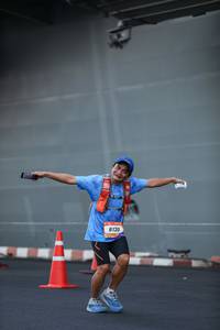 BIB: 8130
                            <button type="button" onclick="openModal(3341977)" class="btn btn-primary btn-sm float-right btn-popup" data-toggle="modal" data-target=".modal-high-quality">
                        <i class="fas fa-shopping-cart"></i> Add to Cart
                    </button>
                                            <button type="button" onclick="isThisMe(3341977, true)" class="btn btn-success btn-sm float-right btn-popup btn-isme hidden" data-toggle="tooltip" data-placement="bottom" title="นี่คือรูปของคุณใช่ไหม คลิกที่นี่เพื่อเอาเข้าอัลบั้ม">
                        <i class="fas fa-plus"></i> Add to album
                    </button>
                    <button type="button" onclick="isThisMe(3341977, false)" class="btn btn-warning btn-sm float-right btn-popup btn-isnotme hidden">
                        <i class="fas fa-ban"></i> Remove from album
                    </button>