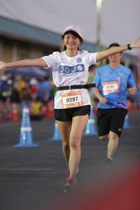 BIB: 701, 9397
                            <button type="button" onclick="openModal(3112722)" class="btn btn-primary btn-sm float-right btn-popup" data-toggle="modal" data-target=".modal-high-quality">
                        <i class="fas fa-shopping-cart"></i> Add to Cart
                    </button>
                                            <button type="button" onclick="isThisMe(3112722, true)" class="btn btn-success btn-sm float-right btn-popup btn-isme hidden" data-toggle="tooltip" data-placement="bottom" title="นี่คือรูปของคุณใช่ไหม คลิกที่นี่เพื่อเอาเข้าอัลบั้ม">
                        <i class="fas fa-plus"></i> Add to album
                    </button>
                    <button type="button" onclick="isThisMe(3112722, false)" class="btn btn-warning btn-sm float-right btn-popup btn-isnotme hidden">
                        <i class="fas fa-ban"></i> Remove from album
                    </button>