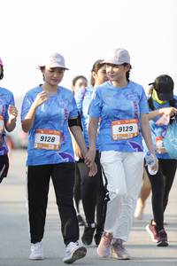 BIB: 9129, 9128, 
                            <button type="button" onclick="openModal(3099871)" class="btn btn-primary btn-sm float-right btn-popup" data-toggle="modal" data-target=".modal-high-quality">
                        <i class="fas fa-shopping-cart"></i> Add to Cart
                    </button>
                                            <button type="button" onclick="isThisMe(3099871, true)" class="btn btn-success btn-sm float-right btn-popup btn-isme hidden" data-toggle="tooltip" data-placement="bottom" title="นี่คือรูปของคุณใช่ไหม คลิกที่นี่เพื่อเอาเข้าอัลบั้ม">
                        <i class="fas fa-plus"></i> Add to album
                    </button>
                    <button type="button" onclick="isThisMe(3099871, false)" class="btn btn-warning btn-sm float-right btn-popup btn-isnotme hidden">
                        <i class="fas fa-ban"></i> Remove from album
                    </button>