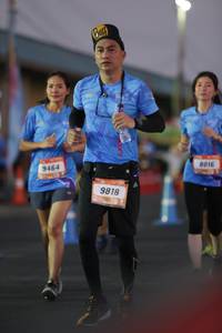 BIB: 016, 9464, 9818
                            <button type="button" onclick="openModal(3113302)" class="btn btn-primary btn-sm float-right btn-popup" data-toggle="modal" data-target=".modal-high-quality">
                        <i class="fas fa-shopping-cart"></i> Add to Cart
                    </button>
                                            <button type="button" onclick="isThisMe(3113302, true)" class="btn btn-success btn-sm float-right btn-popup btn-isme hidden" data-toggle="tooltip" data-placement="bottom" title="นี่คือรูปของคุณใช่ไหม คลิกที่นี่เพื่อเอาเข้าอัลบั้ม">
                        <i class="fas fa-plus"></i> Add to album
                    </button>
                    <button type="button" onclick="isThisMe(3113302, false)" class="btn btn-warning btn-sm float-right btn-popup btn-isnotme hidden">
                        <i class="fas fa-ban"></i> Remove from album
                    </button>