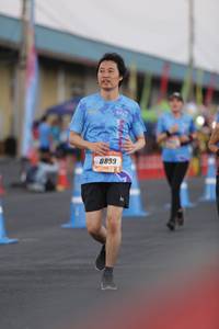 BIB: 8899
                            <button type="button" onclick="openModal(3109986)" class="btn btn-primary btn-sm float-right btn-popup" data-toggle="modal" data-target=".modal-high-quality">
                        <i class="fas fa-shopping-cart"></i> Add to Cart
                    </button>
                                            <button type="button" onclick="isThisMe(3109986, true)" class="btn btn-success btn-sm float-right btn-popup btn-isme hidden" data-toggle="tooltip" data-placement="bottom" title="นี่คือรูปของคุณใช่ไหม คลิกที่นี่เพื่อเอาเข้าอัลบั้ม">
                        <i class="fas fa-plus"></i> Add to album
                    </button>
                    <button type="button" onclick="isThisMe(3109986, false)" class="btn btn-warning btn-sm float-right btn-popup btn-isnotme hidden">
                        <i class="fas fa-ban"></i> Remove from album
                    </button>