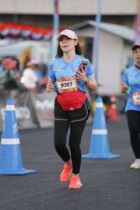 BIB: 9307
                            <button type="button" onclick="openModal(3109717)" class="btn btn-primary btn-sm float-right btn-popup" data-toggle="modal" data-target=".modal-high-quality">
                        <i class="fas fa-shopping-cart"></i> Add to Cart
                    </button>
                                            <button type="button" onclick="isThisMe(3109717, true)" class="btn btn-success btn-sm float-right btn-popup btn-isme hidden" data-toggle="tooltip" data-placement="bottom" title="นี่คือรูปของคุณใช่ไหม คลิกที่นี่เพื่อเอาเข้าอัลบั้ม">
                        <i class="fas fa-plus"></i> Add to album
                    </button>
                    <button type="button" onclick="isThisMe(3109717, false)" class="btn btn-warning btn-sm float-right btn-popup btn-isnotme hidden">
                        <i class="fas fa-ban"></i> Remove from album
                    </button>