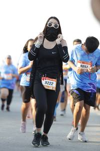 BIB: 9051, 9222
                            <button type="button" onclick="openModal(3099102)" class="btn btn-primary btn-sm float-right btn-popup" data-toggle="modal" data-target=".modal-high-quality">
                        <i class="fas fa-shopping-cart"></i> Add to Cart
                    </button>
                                            <button type="button" onclick="isThisMe(3099102, true)" class="btn btn-success btn-sm float-right btn-popup btn-isme hidden" data-toggle="tooltip" data-placement="bottom" title="นี่คือรูปของคุณใช่ไหม คลิกที่นี่เพื่อเอาเข้าอัลบั้ม">
                        <i class="fas fa-plus"></i> Add to album
                    </button>
                    <button type="button" onclick="isThisMe(3099102, false)" class="btn btn-warning btn-sm float-right btn-popup btn-isnotme hidden">
                        <i class="fas fa-ban"></i> Remove from album
                    </button>