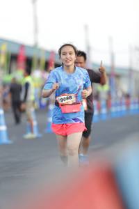 BIB: 9088
                            <button type="button" onclick="openModal(3101715)" class="btn btn-primary btn-sm float-right btn-popup" data-toggle="modal" data-target=".modal-high-quality">
                        <i class="fas fa-shopping-cart"></i> Add to Cart
                    </button>
                                            <button type="button" onclick="isThisMe(3101715, true)" class="btn btn-success btn-sm float-right btn-popup btn-isme hidden" data-toggle="tooltip" data-placement="bottom" title="นี่คือรูปของคุณใช่ไหม คลิกที่นี่เพื่อเอาเข้าอัลบั้ม">
                        <i class="fas fa-plus"></i> Add to album
                    </button>
                    <button type="button" onclick="isThisMe(3101715, false)" class="btn btn-warning btn-sm float-right btn-popup btn-isnotme hidden">
                        <i class="fas fa-ban"></i> Remove from album
                    </button>