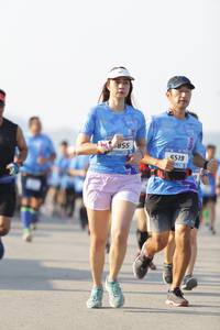 BIB: 855
                            <button type="button" onclick="openModal(3098182)" class="btn btn-primary btn-sm float-right btn-popup" data-toggle="modal" data-target=".modal-high-quality">
                        <i class="fas fa-shopping-cart"></i> Add to Cart
                    </button>
                                            <button type="button" onclick="isThisMe(3098182, true)" class="btn btn-success btn-sm float-right btn-popup btn-isme hidden" data-toggle="tooltip" data-placement="bottom" title="นี่คือรูปของคุณใช่ไหม คลิกที่นี่เพื่อเอาเข้าอัลบั้ม">
                        <i class="fas fa-plus"></i> Add to album
                    </button>
                    <button type="button" onclick="isThisMe(3098182, false)" class="btn btn-warning btn-sm float-right btn-popup btn-isnotme hidden">
                        <i class="fas fa-ban"></i> Remove from album
                    </button>