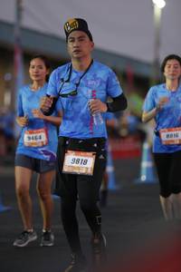 BIB: 8016, 9464, 9818
                            <button type="button" onclick="openModal(3113319)" class="btn btn-primary btn-sm float-right btn-popup" data-toggle="modal" data-target=".modal-high-quality">
                        <i class="fas fa-shopping-cart"></i> Add to Cart
                    </button>
                                            <button type="button" onclick="isThisMe(3113319, true)" class="btn btn-success btn-sm float-right btn-popup btn-isme hidden" data-toggle="tooltip" data-placement="bottom" title="นี่คือรูปของคุณใช่ไหม คลิกที่นี่เพื่อเอาเข้าอัลบั้ม">
                        <i class="fas fa-plus"></i> Add to album
                    </button>
                    <button type="button" onclick="isThisMe(3113319, false)" class="btn btn-warning btn-sm float-right btn-popup btn-isnotme hidden">
                        <i class="fas fa-ban"></i> Remove from album
                    </button>