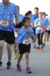 BIB: 9899, 9345
                            <button type="button" onclick="openModal(3099354)" class="btn btn-primary btn-sm float-right btn-popup" data-toggle="modal" data-target=".modal-high-quality">
                        <i class="fas fa-shopping-cart"></i> Add to Cart
                    </button>
                                            <button type="button" onclick="isThisMe(3099354, true)" class="btn btn-success btn-sm float-right btn-popup btn-isme hidden" data-toggle="tooltip" data-placement="bottom" title="นี่คือรูปของคุณใช่ไหม คลิกที่นี่เพื่อเอาเข้าอัลบั้ม">
                        <i class="fas fa-plus"></i> Add to album
                    </button>
                    <button type="button" onclick="isThisMe(3099354, false)" class="btn btn-warning btn-sm float-right btn-popup btn-isnotme hidden">
                        <i class="fas fa-ban"></i> Remove from album
                    </button>