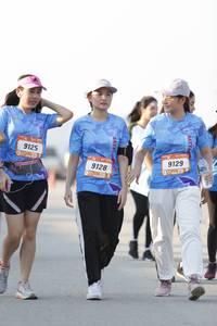 BIB: 9125, 9129, 9128
                            <button type="button" onclick="openModal(3099870)" class="btn btn-primary btn-sm float-right btn-popup" data-toggle="modal" data-target=".modal-high-quality">
                        <i class="fas fa-shopping-cart"></i> Add to Cart
                    </button>
                                            <button type="button" onclick="isThisMe(3099870, true)" class="btn btn-success btn-sm float-right btn-popup btn-isme hidden" data-toggle="tooltip" data-placement="bottom" title="นี่คือรูปของคุณใช่ไหม คลิกที่นี่เพื่อเอาเข้าอัลบั้ม">
                        <i class="fas fa-plus"></i> Add to album
                    </button>
                    <button type="button" onclick="isThisMe(3099870, false)" class="btn btn-warning btn-sm float-right btn-popup btn-isnotme hidden">
                        <i class="fas fa-ban"></i> Remove from album
                    </button>